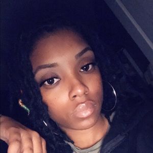 Meet your Posher, Chasity